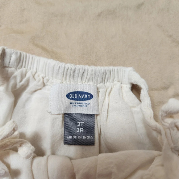 Girls‎ Old Navy sleeveless top size 2T - Picture 6 of 7